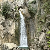 Manika Waterfall Kataraktis